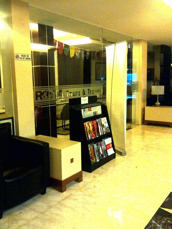 Rota International Hotel Jakarta Exterior foto