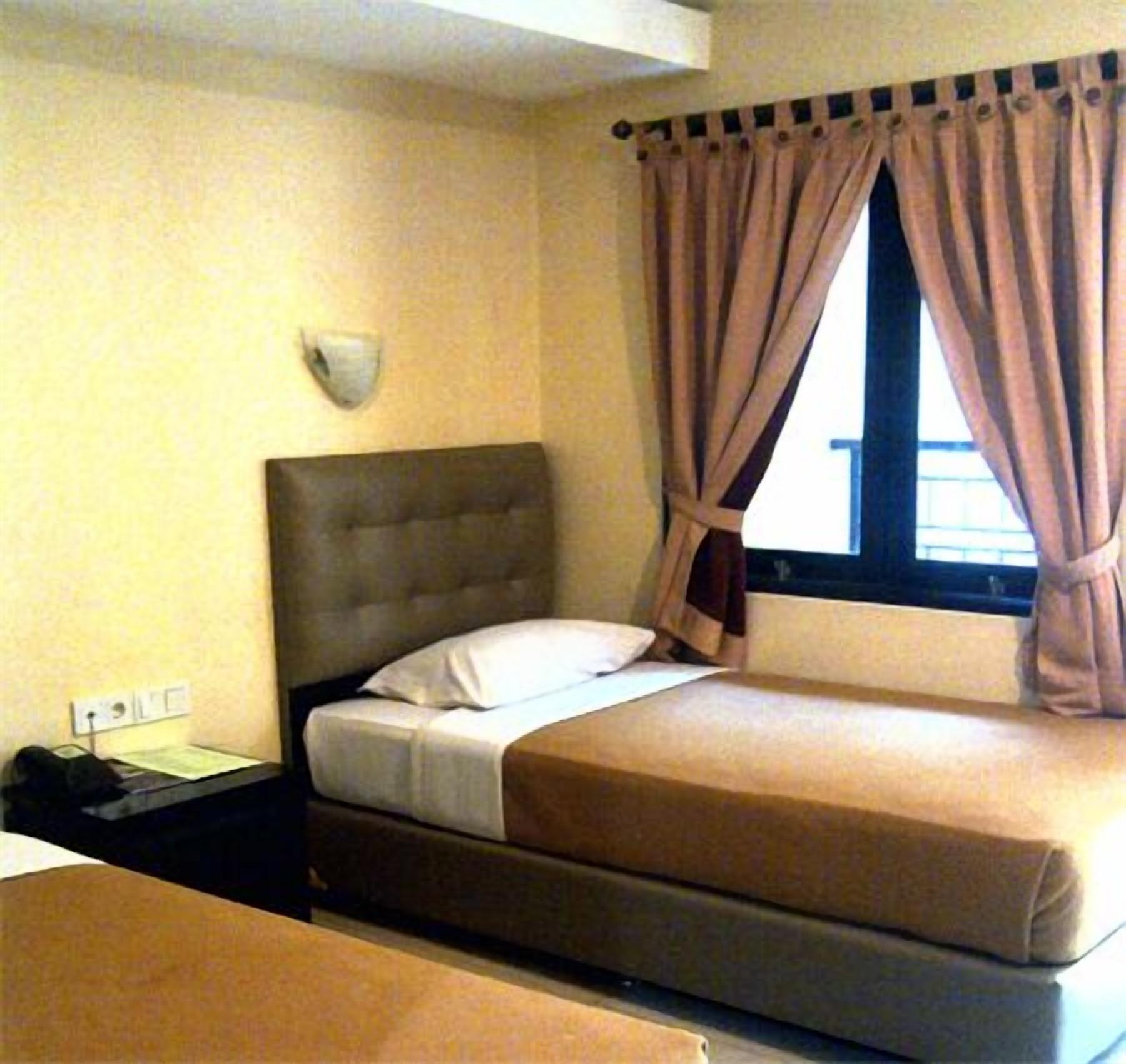 Rota International Hotel Jakarta Exterior foto