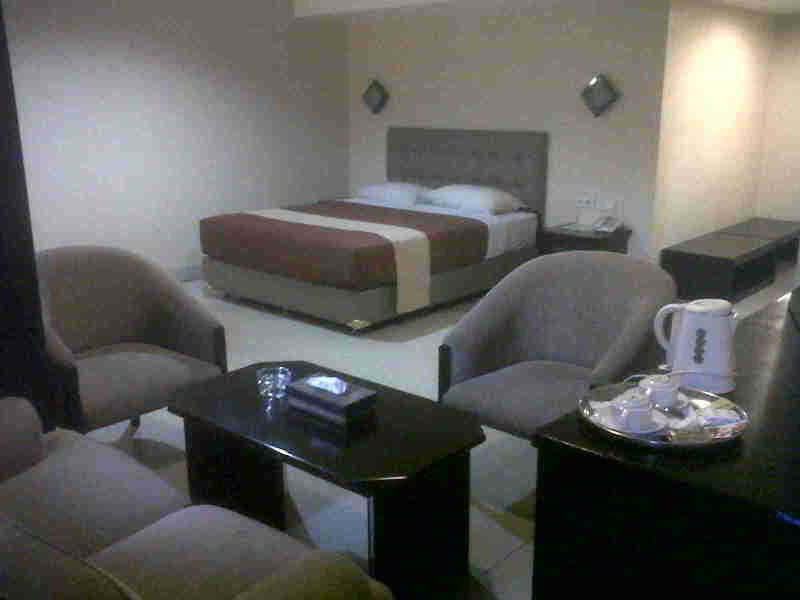 Rota International Hotel Jakarta Exterior foto