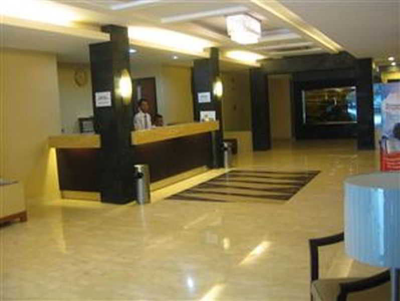 Rota International Hotel Jakarta Exterior foto
